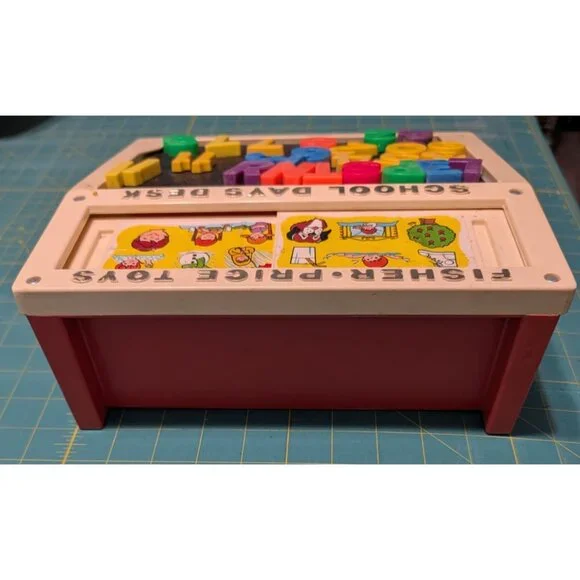 Fisher-Price School Days Desk Vintage Educational Toy Magnetic Letters Numbers - Picture 6 of 13